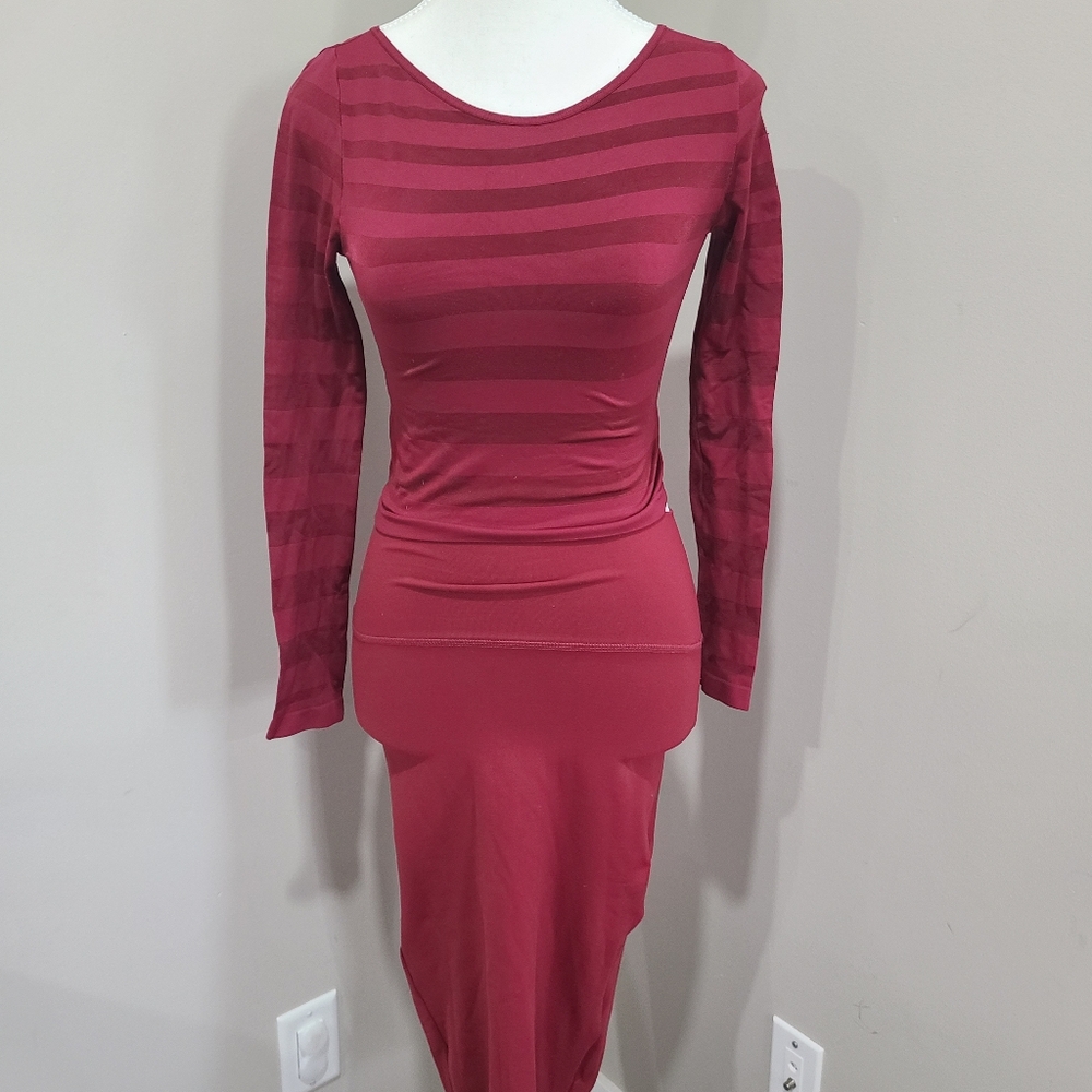 BEBE MATCHING SET- TOP AND PENCIL SKIRT